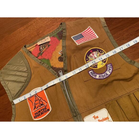 Vintage SafeTbak Hunting Best With Deer Patches And Pouch Safety Back - Picture 15 of 16